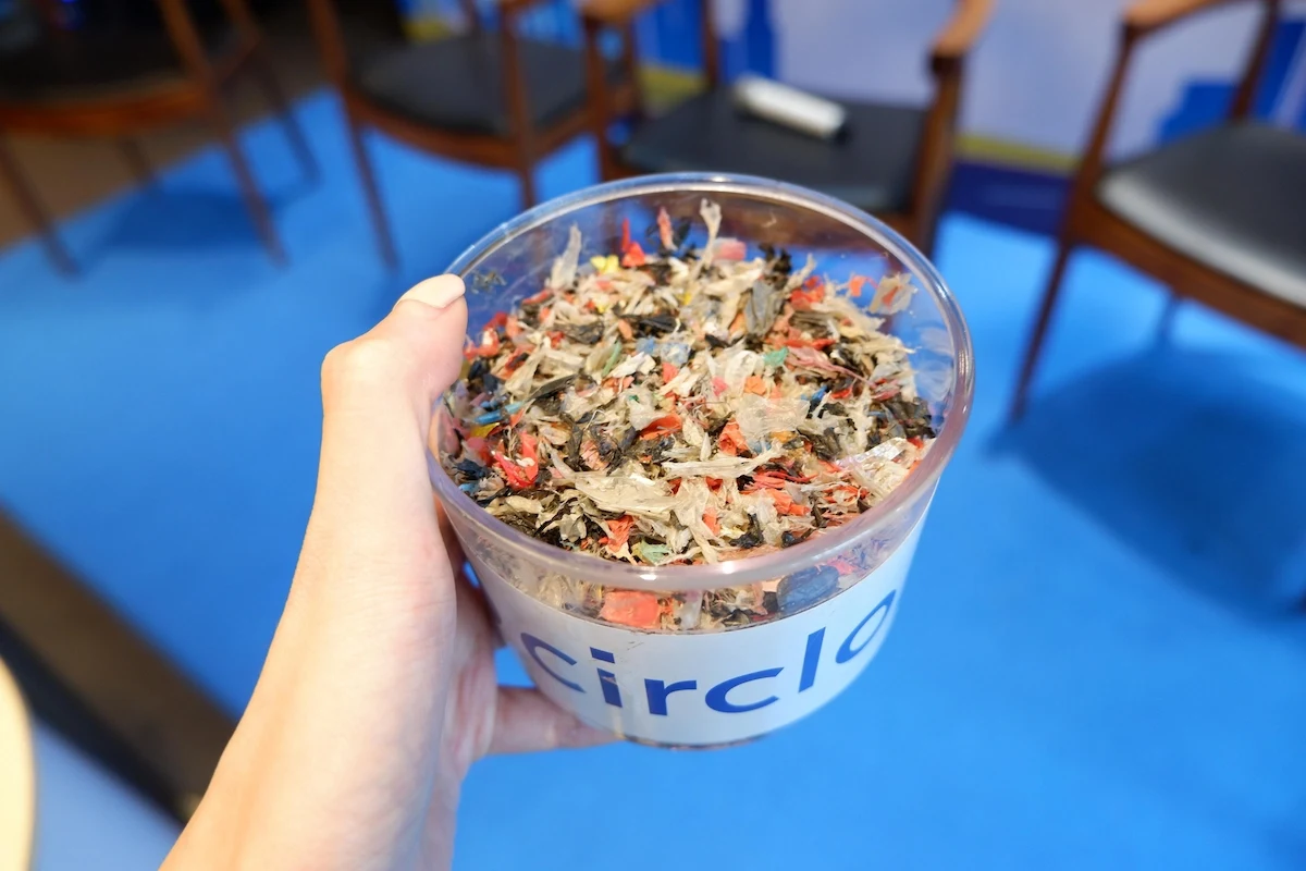 inovasi campuran aspal dari plastik oleh Chandra Asri Group