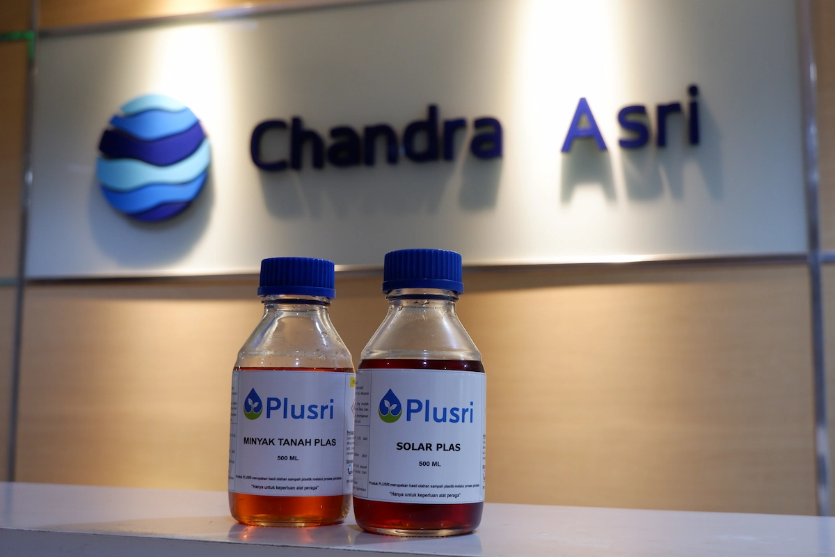 minyak pirolisis dari sampah plastik yang diinovasikan oleh Chandra Asri Group